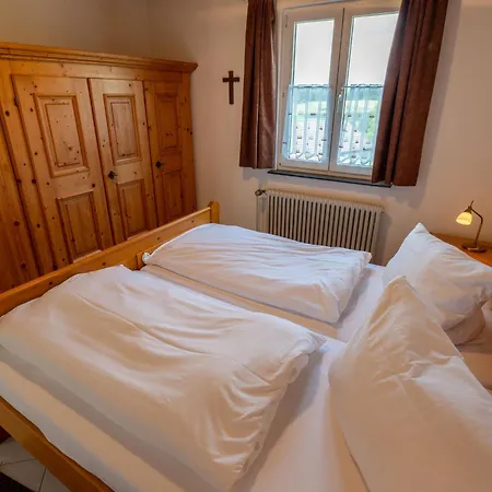 Schoene Aussicht By Interhome Сasa de vacaciones Dittishausen